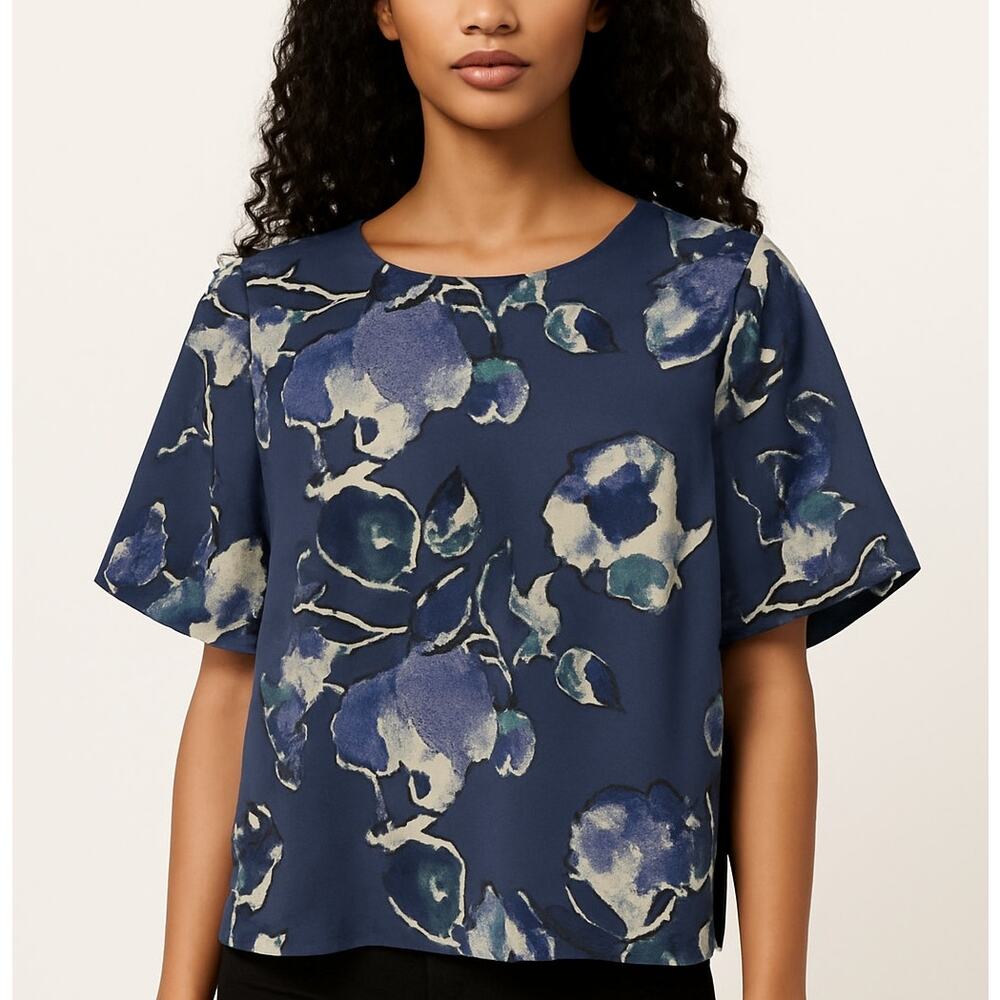 ASTR The Label Blue Floral Puff Sleeve Medium Top